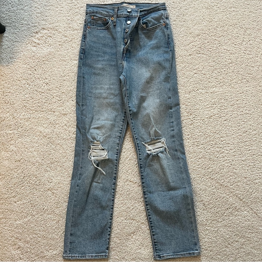 Levi Wedgie Straight Jeans Size 25R 👖💙